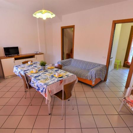 Apartment Solmare-6 By Interhome Розапинета Экстерьер фото